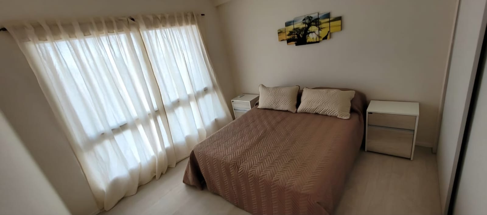 Departamento 3 ambientes - con balcón y cochera opcional – Centro de Ramallo. - imagen 3