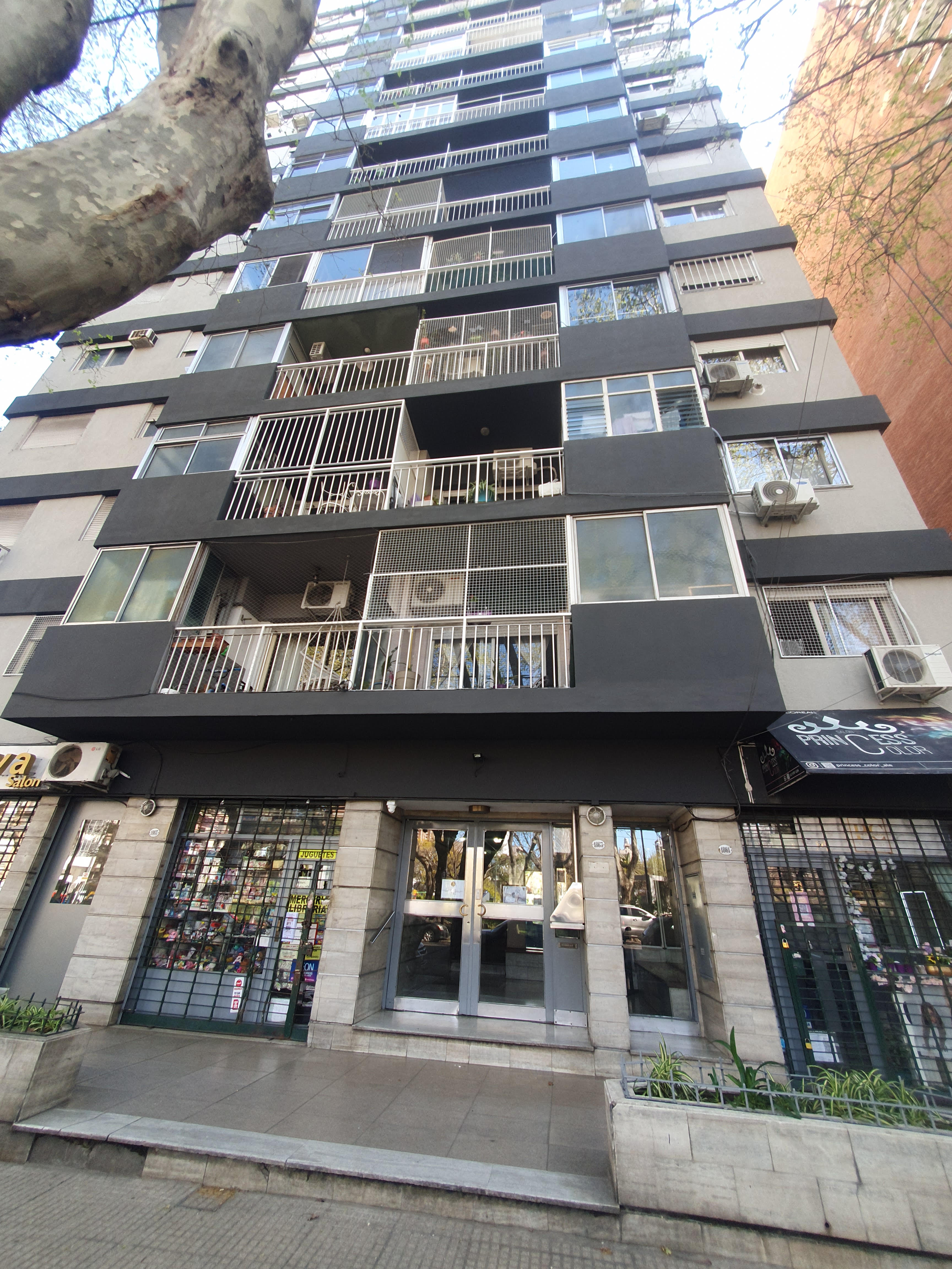 2 AMBIENTES  CON BALCON, FLORES - imagen 10