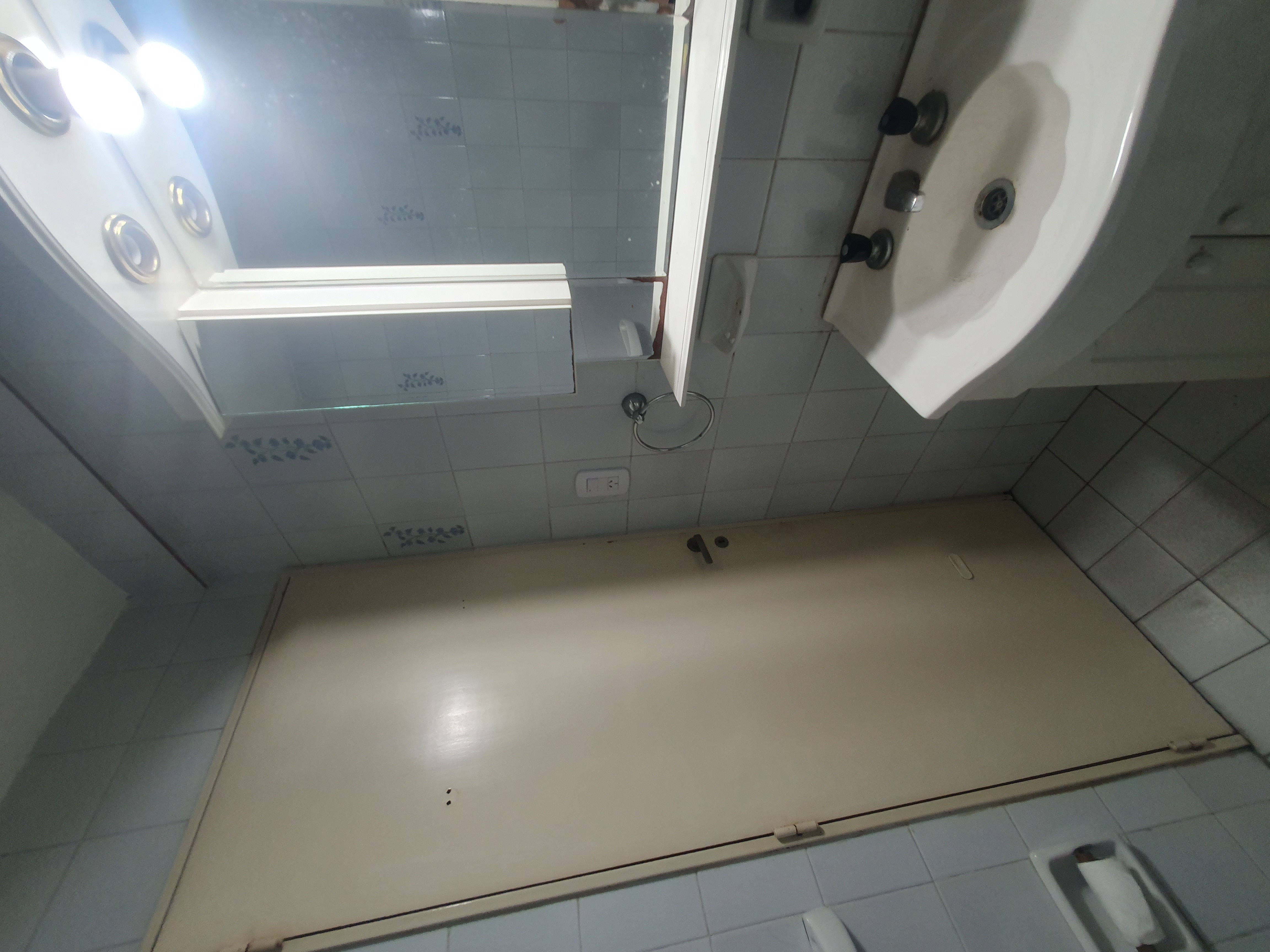 2 AMBIENTES  CON BALCON, FLORES - imagen 6