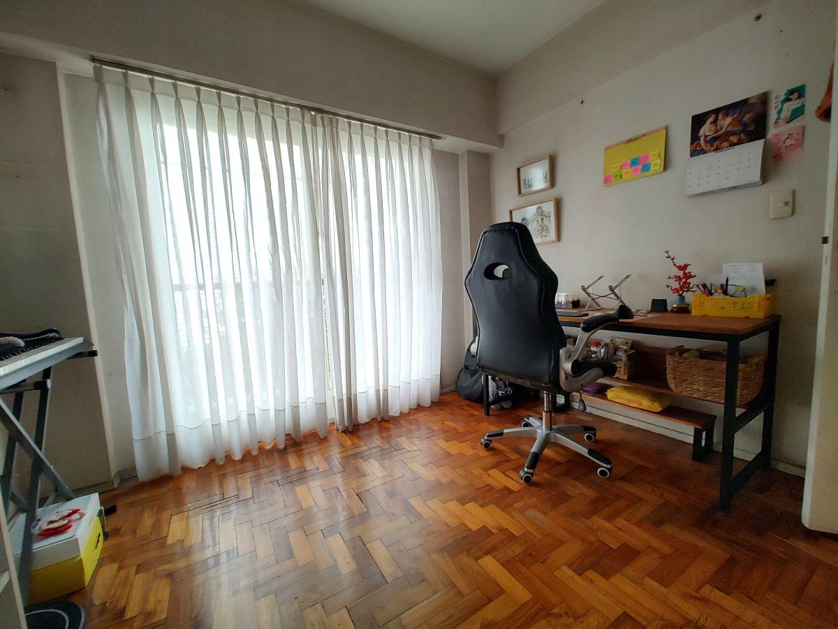 Semipiso 4 ambientes, balcón corrido, amplio comedor diario, muy luminoso, frente - imagen 9