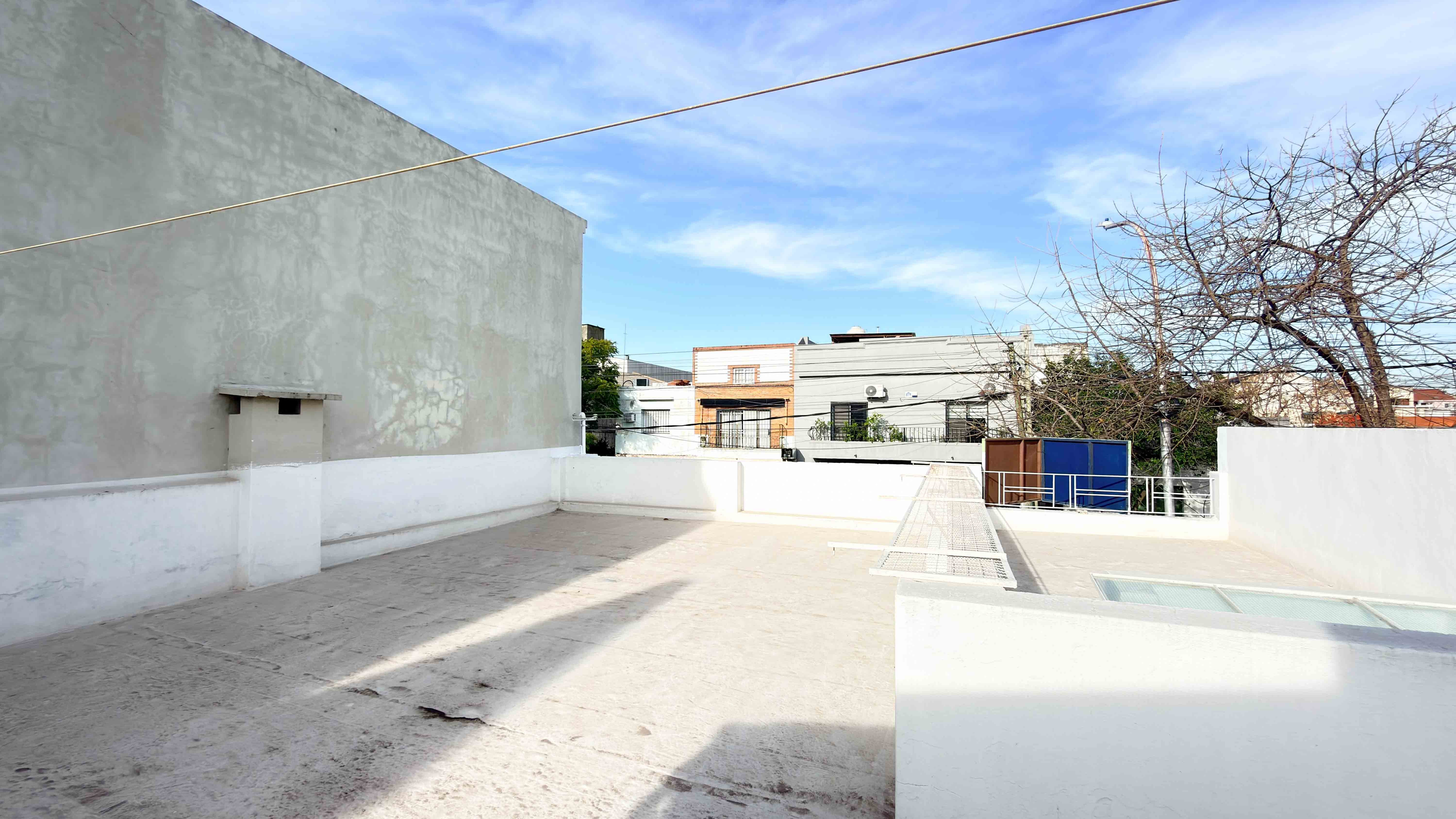 CASA EN LOTE PROPIO | 3 AMBIENTES | COCHERA ? | PATIO ? | GRAN TERRAZA - imagen 12