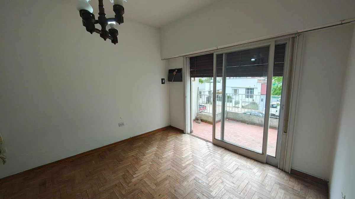 ¡PH EN VENTA CON LOCAL AL FRENTE! - imagen 11