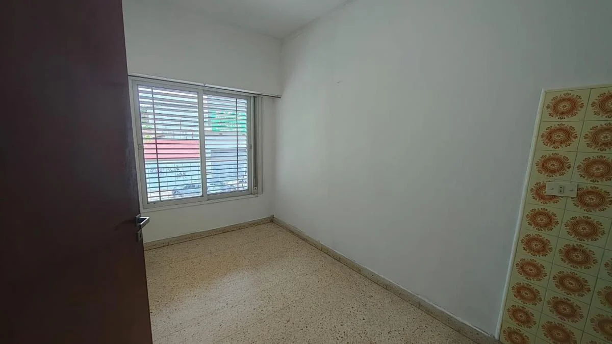 ¡PH EN VENTA CON LOCAL AL FRENTE! - imagen 7