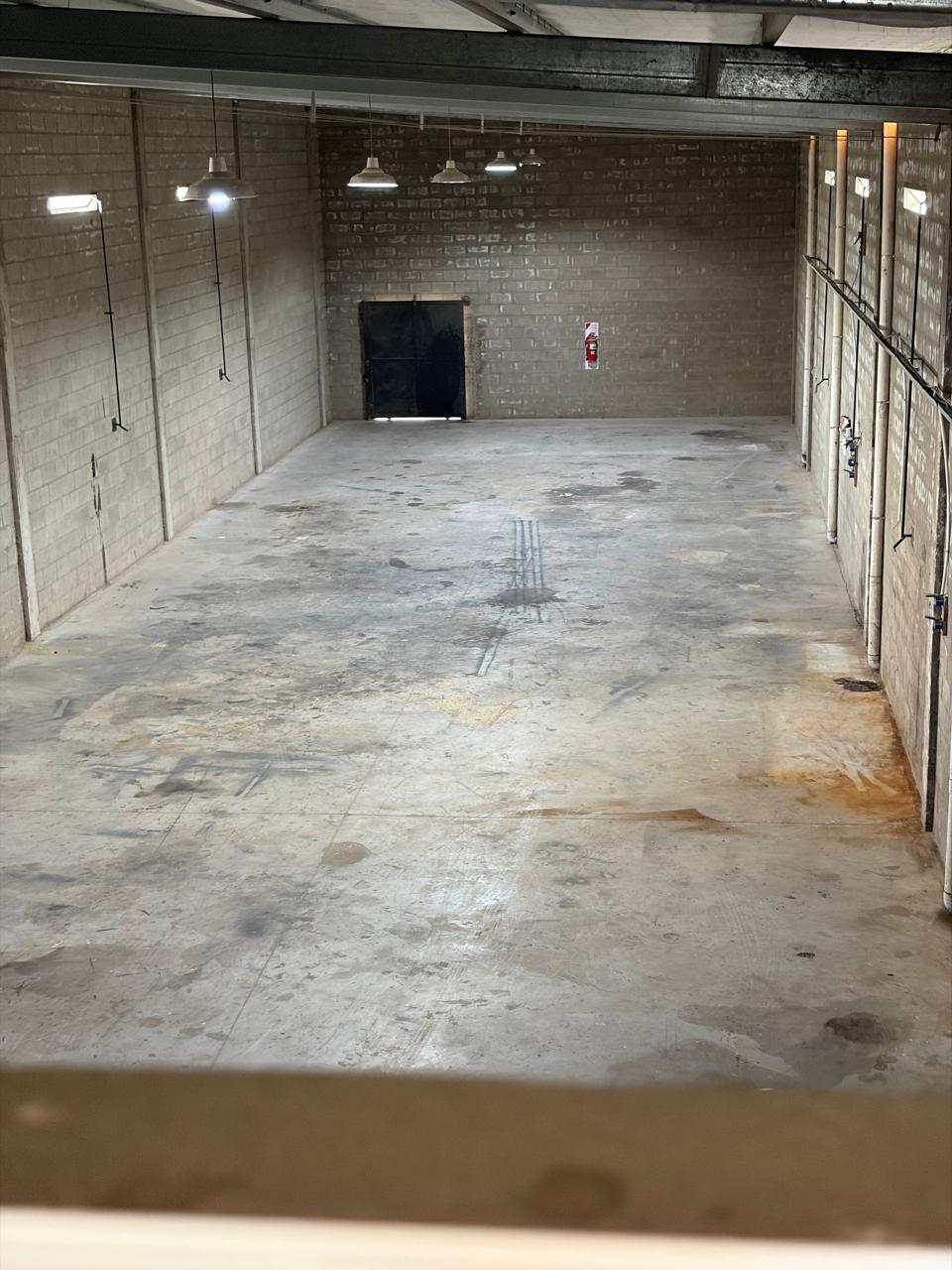 Alquiler galpón industrial 288 m² con oficina y portón para camiones – Baradero - imagen 8