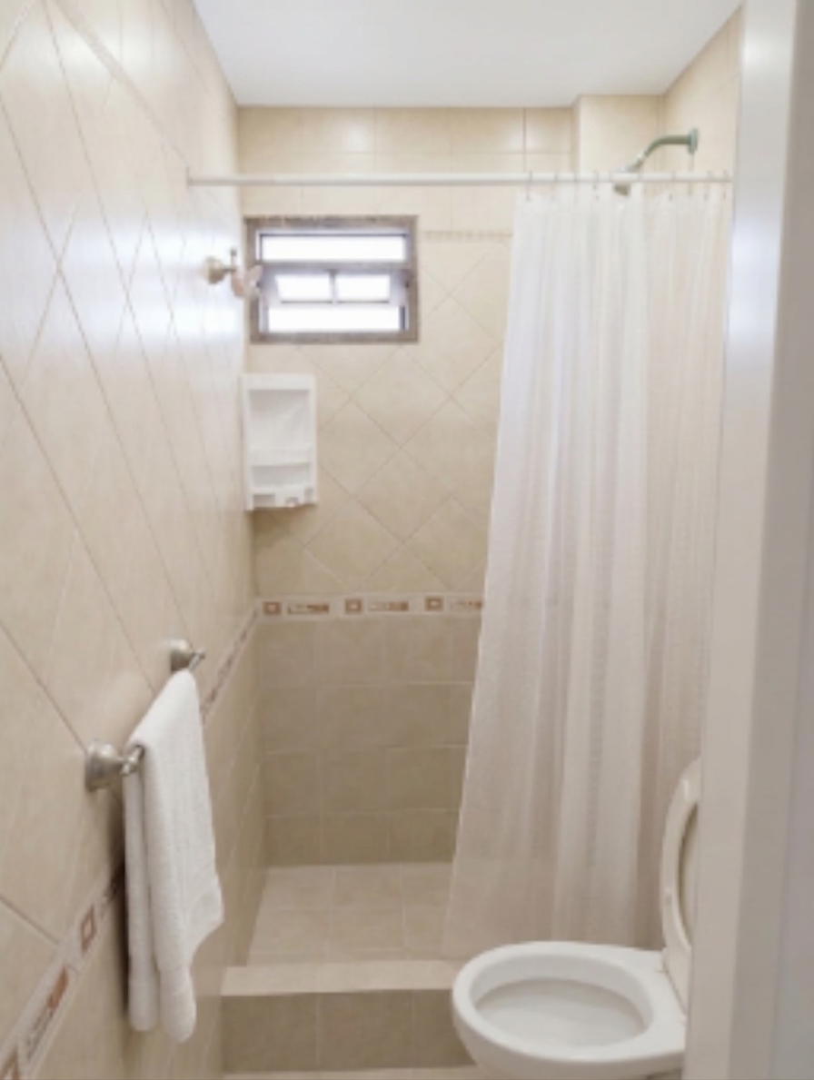 **? VENDO CASA EN P.B. EN BARRIO 374 VIVIENDAS** RECONQUISTA-STA FE - imagen 3