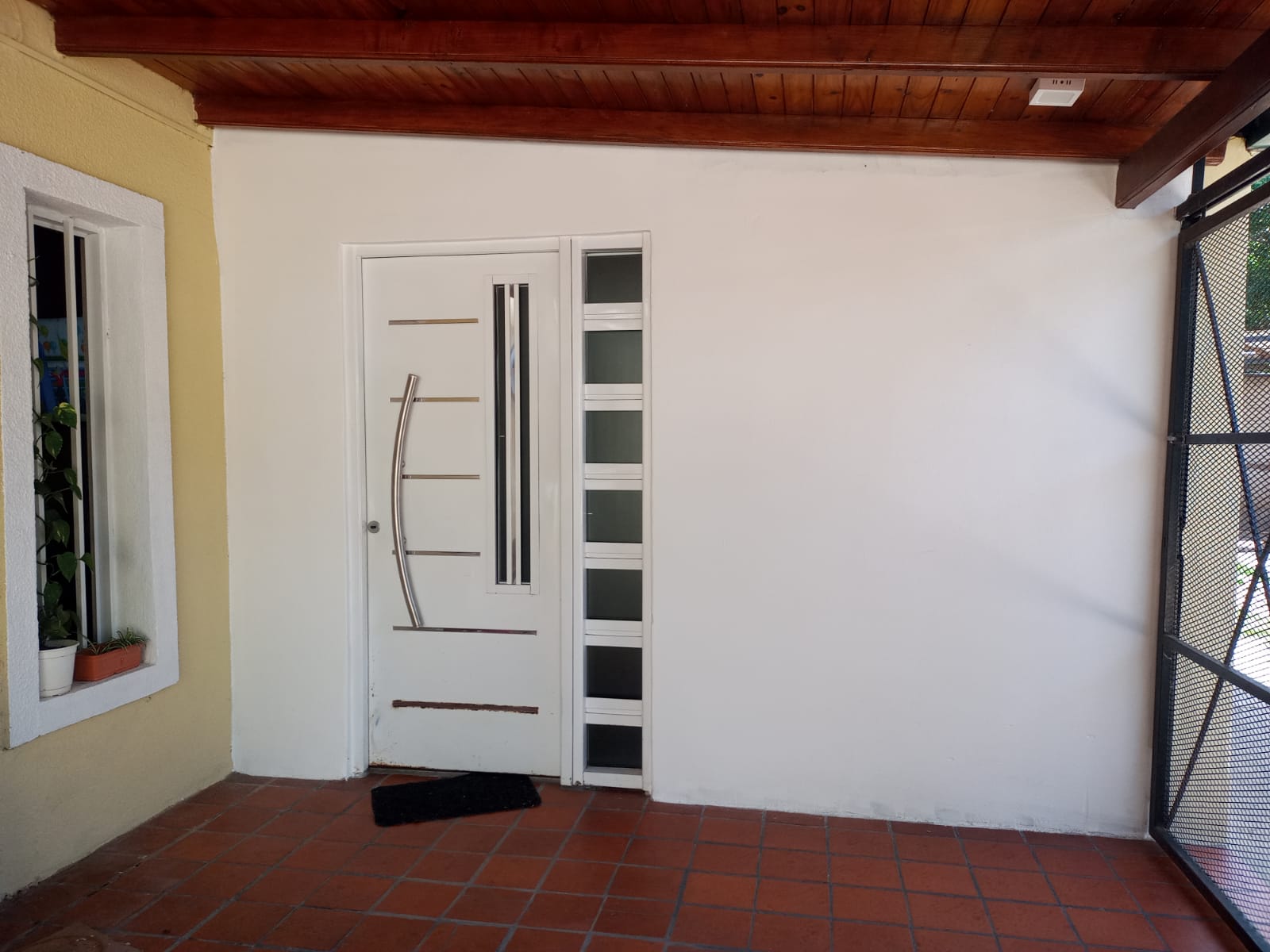 **? VENDO CASA EN P.B. EN BARRIO 374 VIVIENDAS** RECONQUISTA-STA FE - imagen 8
