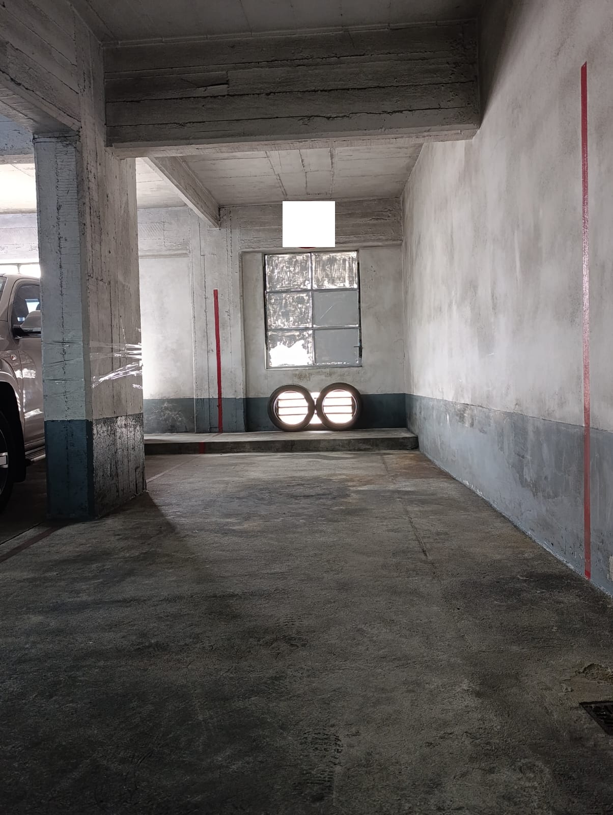 Excelente Cochera Fija Para Camioneta 4x4 / Suv Grande Recoleta - Barrio Norte - imagen 8